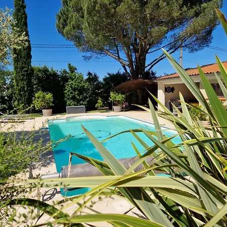 La Parenthese En Segala Bed and Breakfast 3*